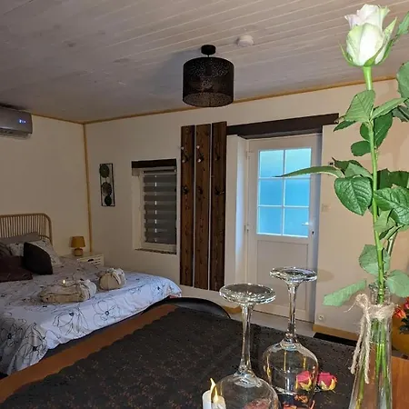 Love Room Avec Spa Nerac Exterior photo